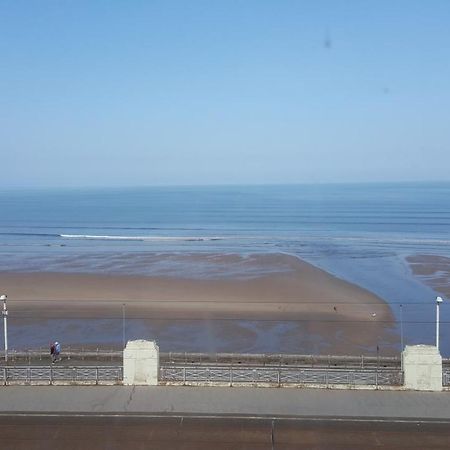 Bed and Breakfast The Coast Blackpool Exterior foto