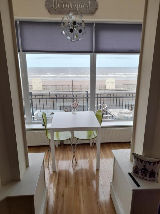 Bed and Breakfast The Coast Blackpool Exterior foto